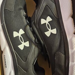 Men Under Armour Black Sneakers